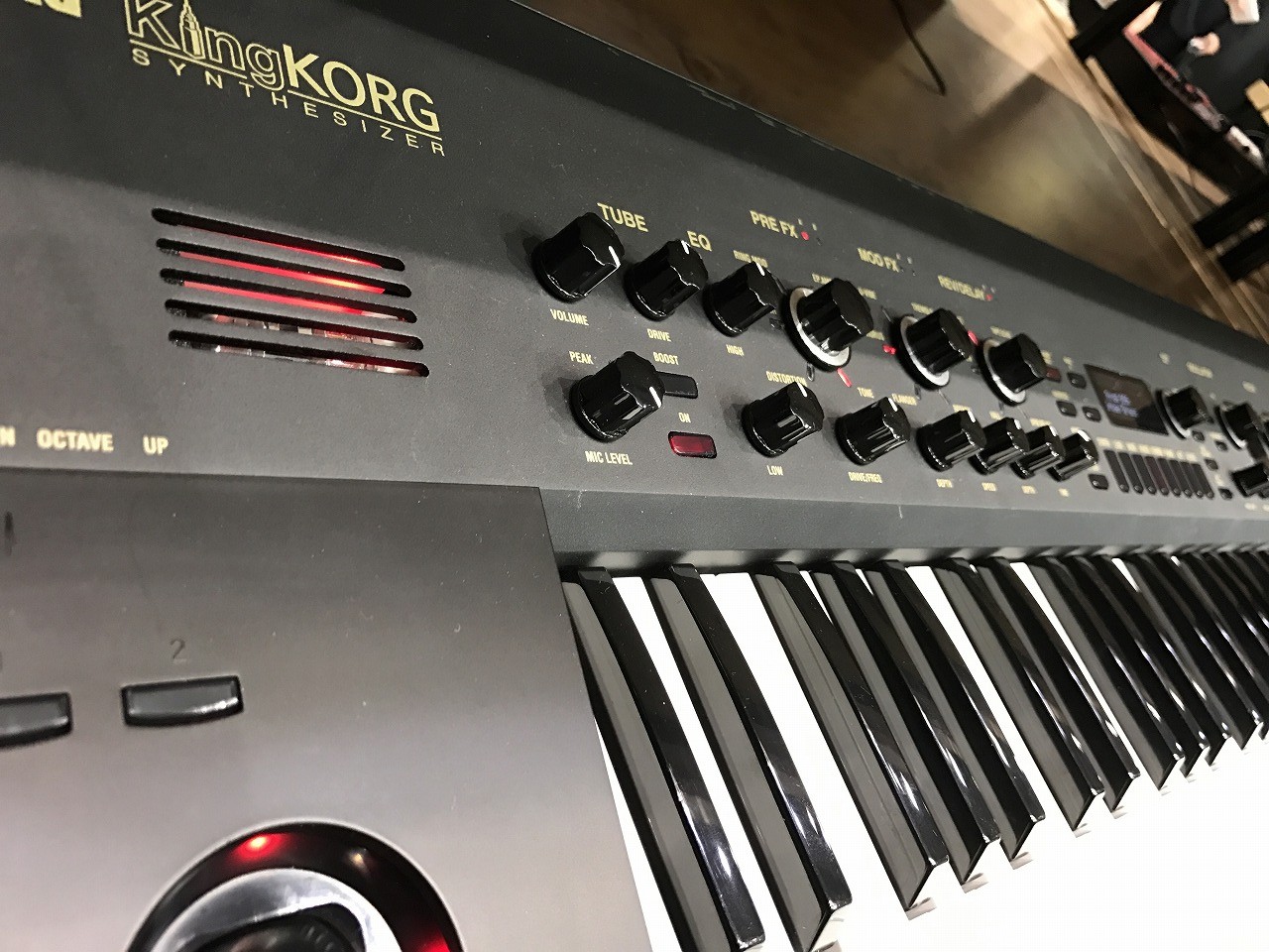 ブラックカラーで帰ってきた！｜KORG、アナログモデリングシンセ