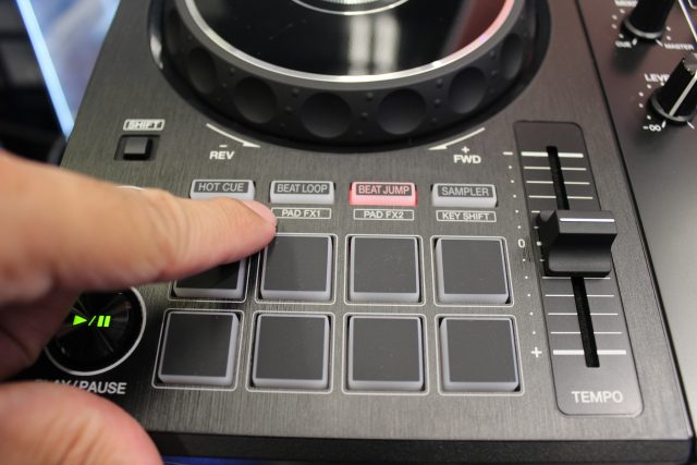 PIONEEER DJ DDJ-400の魅力に迫る！ – DTMers
