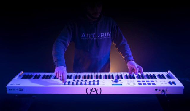 ARTURIA KeyLab Essential 88 MIDIキーボード 美品